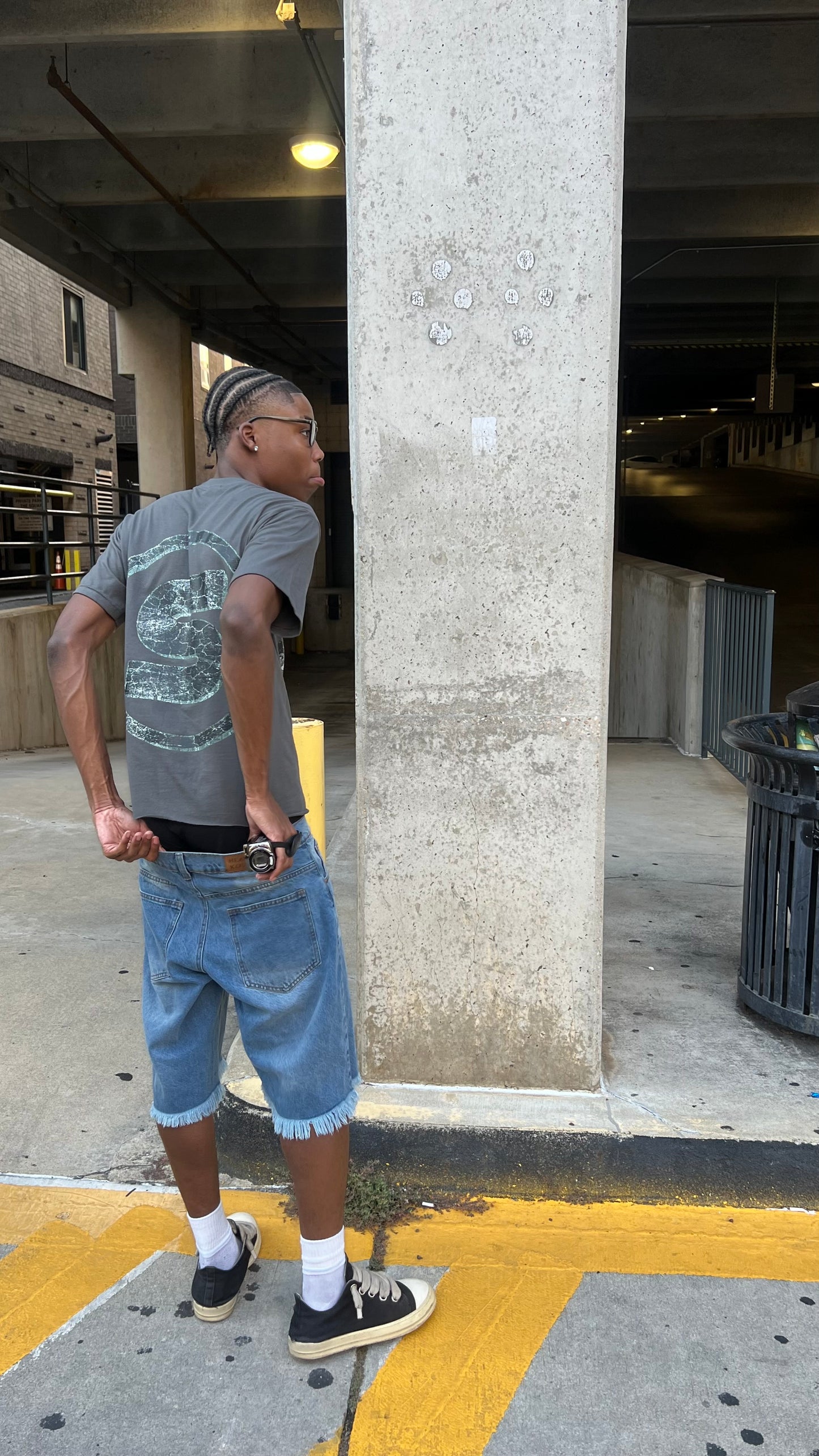SOLOSTONE GRAY TEE V1